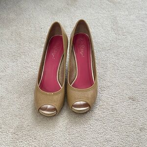 Lilly Pulitzer Tan Peep Toe Wedges